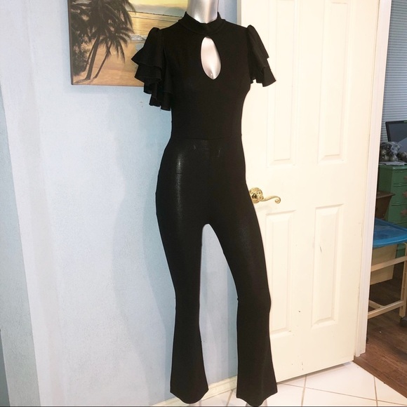 Papayon Poly stretch jumpsuit and ruffle sleeves. - Picture 5 of 8